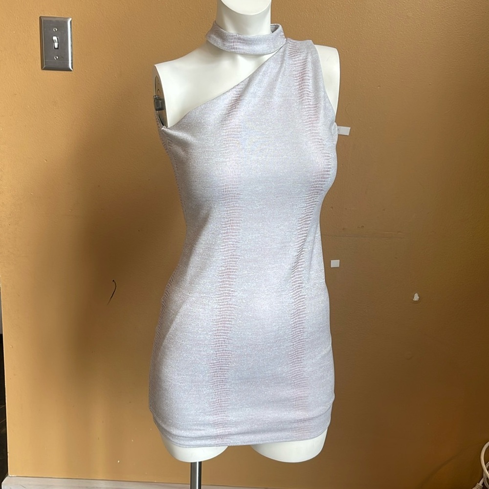 By Debra, Snake Asymmetrical one-shoulder with a mock neck collar. Size L